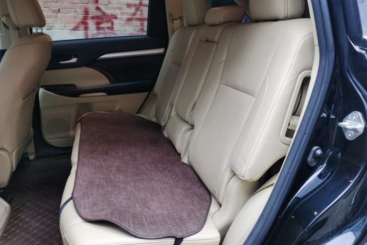 Used Toyota Highlander 2017 2.0T Four-Wheel Drive Luxury Navigation Version 7 Seats Left Rear Seat