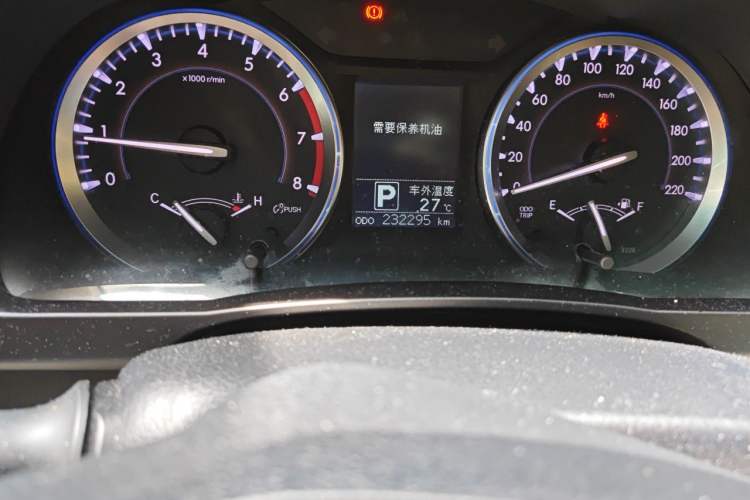 Used Toyota Highlander 2017 2.0T Four-Wheel Drive Elite Edition 7-Seater Odometer Close Up
