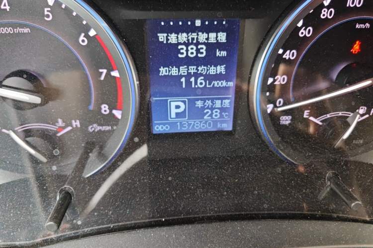 Used Toyota Highlander 2017 2.0T Four-Wheel Drive Elite Edition 7-Seater Odometer Close Up