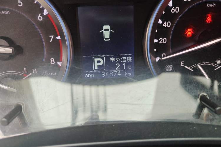Used Toyota Highlander 2017 2.0T Four-Wheel Drive Elite Edition 7-Seater Odometer Close Up
