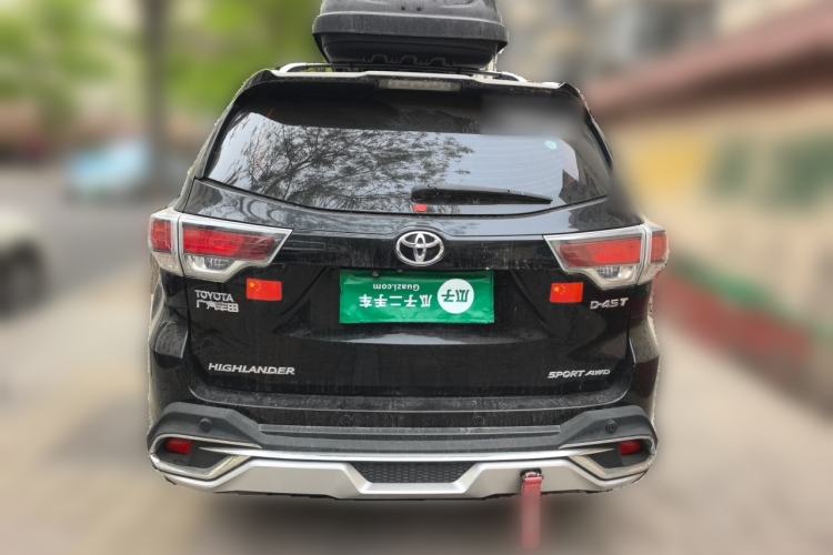 Used Toyota Highlander 2017 2.0T Four-Wheel Drive Luxury Edition 7 Seats Rear