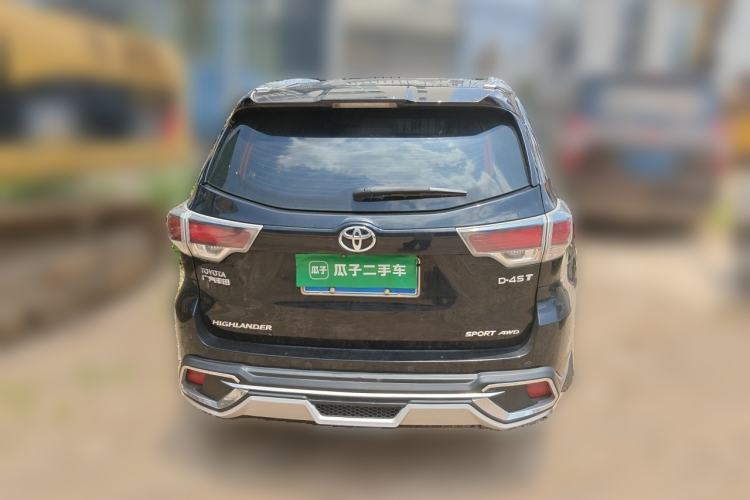 Used Toyota Highlander 2017 2.0T Four-Wheel Drive Luxury Edition 7 Seats Rear