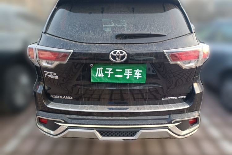 Used Toyota Highlander 2017 2.0T Four-Wheel Drive Luxury Edition 7 Seats Rear