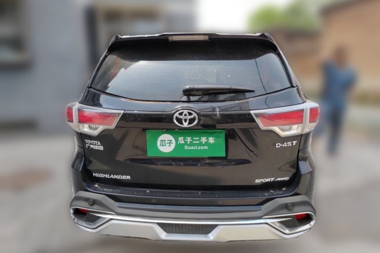 Used Toyota Highlander 2017 2.0T Four-Wheel Drive Luxury Edition 7 Seats Rear