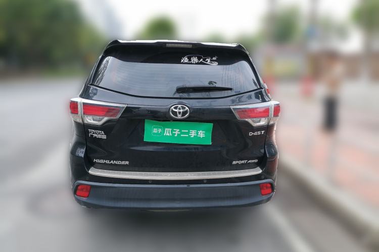 Used Toyota Highlander 2017 2.0T Four-Wheel Drive Luxury Edition 7 Seats Rear