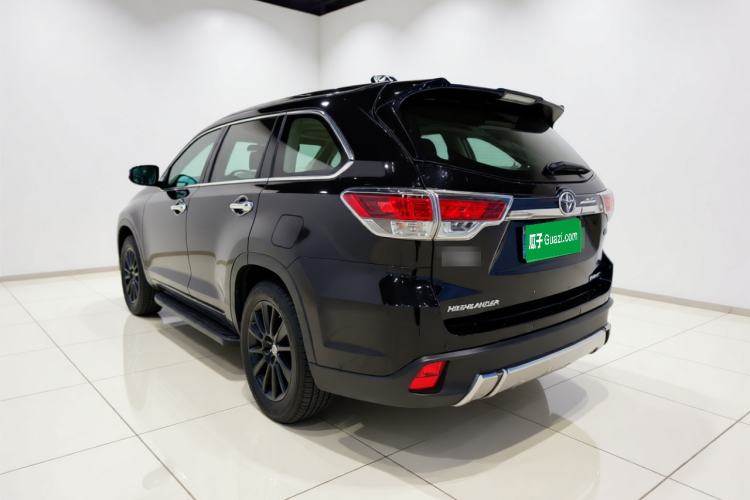 Used Toyota Highlander 2017 2.0T Four-Wheel Drive Black Edition Limited Model Rear Left 45 Deg