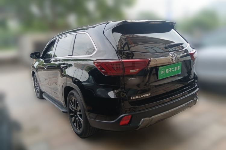 Used Toyota Highlander 2017 2.0T Four-Wheel Drive Black Edition Limited Model Rear Left 45 Deg