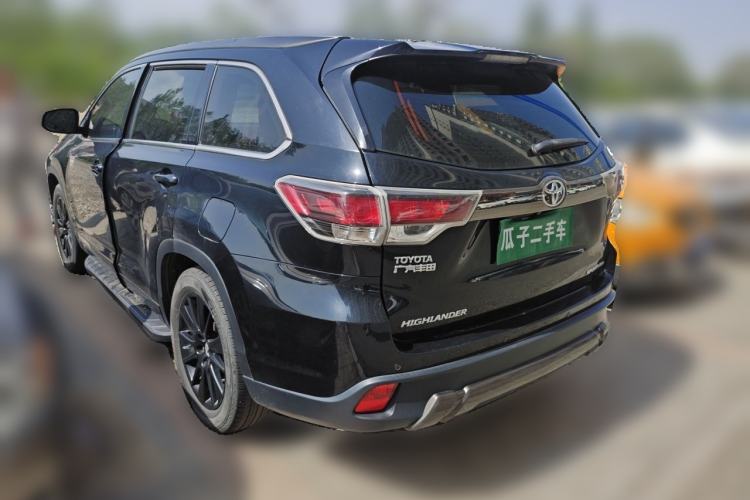 Used Toyota Highlander 2017 2.0T Four-Wheel Drive Black Edition Limited Model Rear Left 45 Deg