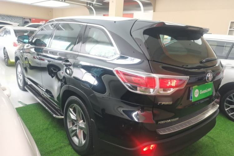 Used Toyota Highlander 2017 2.0T Four-Wheel Drive Luxury Edition 7 Seats Rear Left 45 Deg