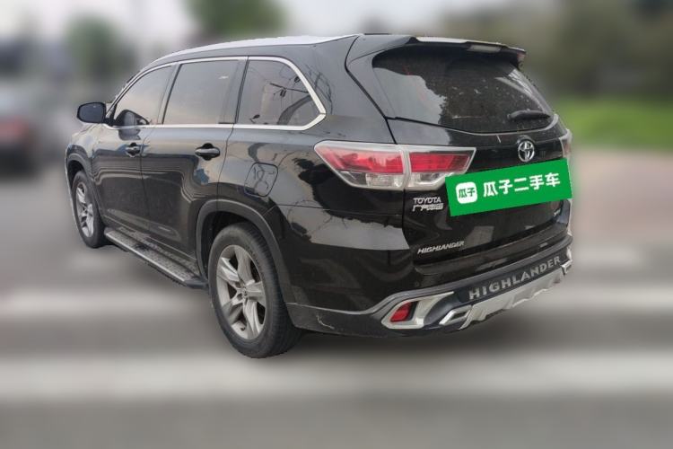 Used Toyota Highlander 2017 2.0T Two-Wheel Drive Luxury Edition 7 Seats Rear Left 45 Deg