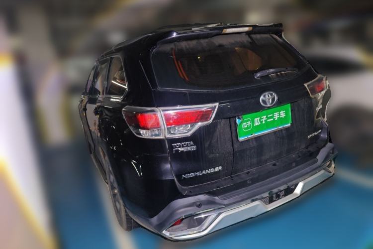 Used Toyota Highlander 2017 2.0T Four-Wheel Drive Luxury Edition 7 Seats Rear Left 45 Deg