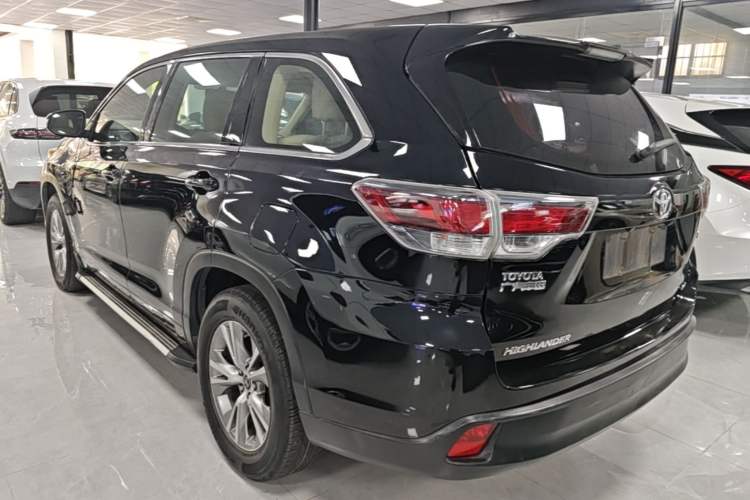 Used Toyota Highlander 2017 2.0T Four-Wheel Drive Elite Edition 7-Seater Rear Left 45 Deg