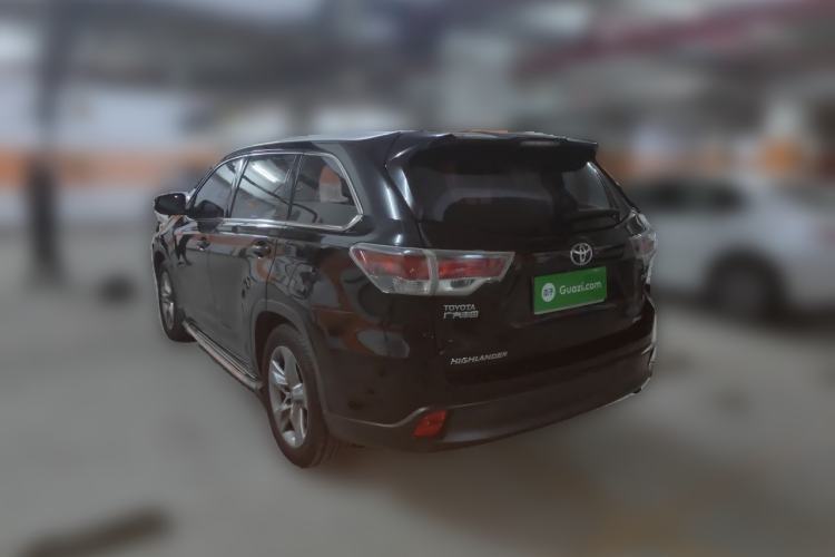 Used Toyota Highlander 2017 2.0T Two-Wheel Drive Luxury Edition 7 Seats Rear Left 45 Deg