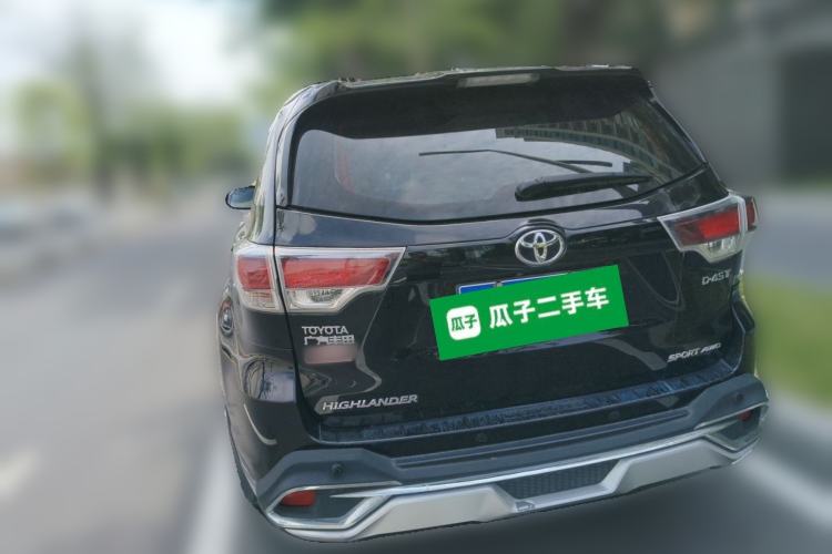 Used Toyota Highlander 2017 2.0T Four-Wheel Drive Luxury Edition 7 Seats Rear Left 45 Deg
