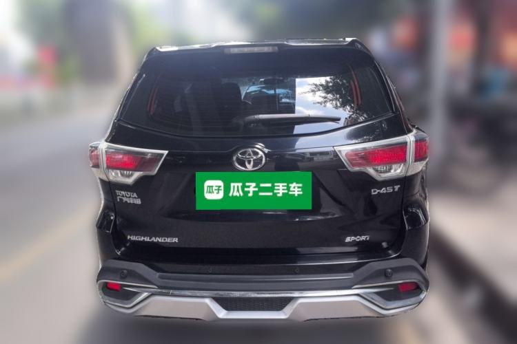 Used Toyota Highlander 2017 2.0T Four-Wheel Drive Luxury Edition 7 Seats Rear