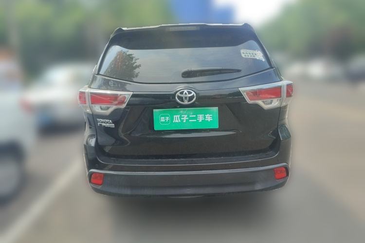 Used Toyota Highlander 2017 2.0T Four-Wheel Drive Luxury Edition 7 Seats Rear