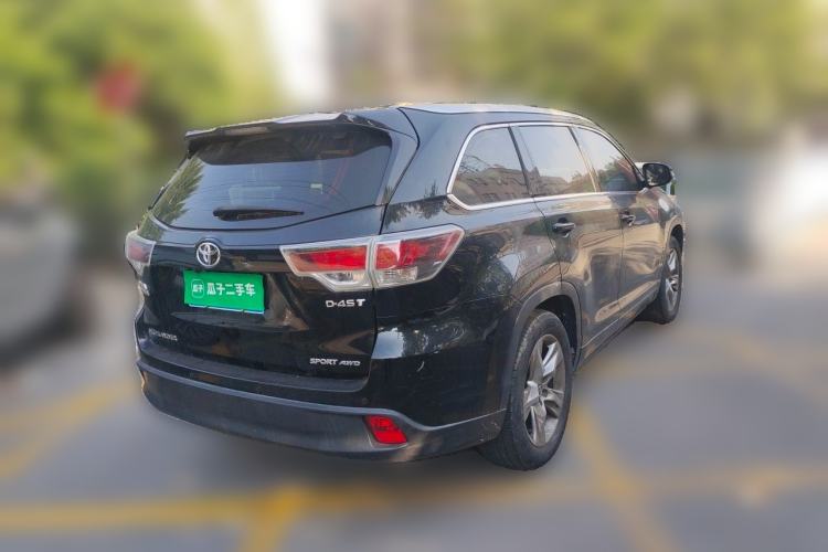 Used Toyota Highlander 2017 2.0T Four-Wheel Drive Luxury Edition 7 Seats Rear Right 45 Deg