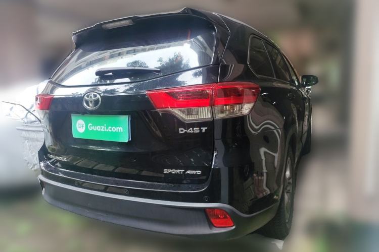 Used Toyota Highlander 2017 2.0T Four-Wheel Drive Luxury Edition 7 Seats Rear Right 45 Deg