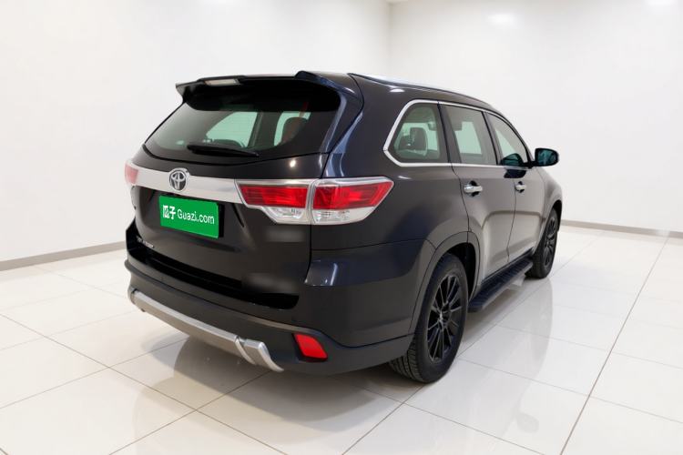Used Toyota Highlander 2017 2.0T Four-Wheel Drive Black Edition Limited Model Rear Right 45 Deg