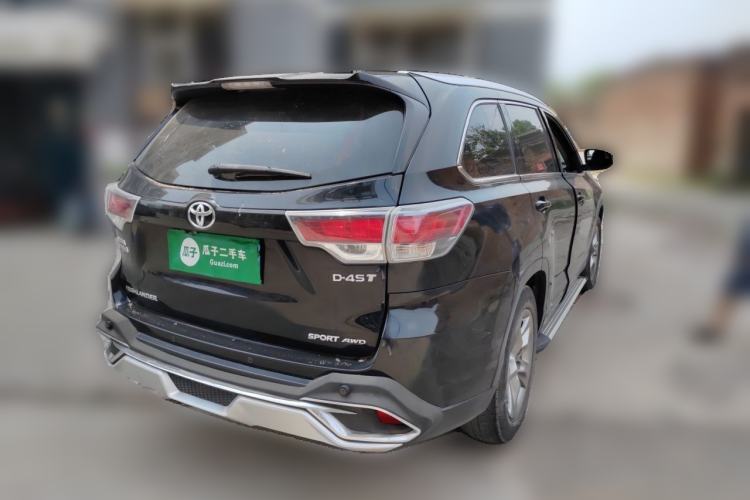 Used Toyota Highlander 2017 2.0T Four-Wheel Drive Luxury Edition 7 Seats Rear Right 45 Deg