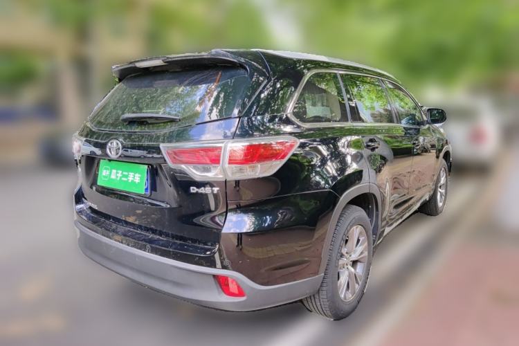 Used Toyota Highlander 2017 2.0T Two-Wheel Drive Elite Edition 5 Seats Rear Right 45 Deg