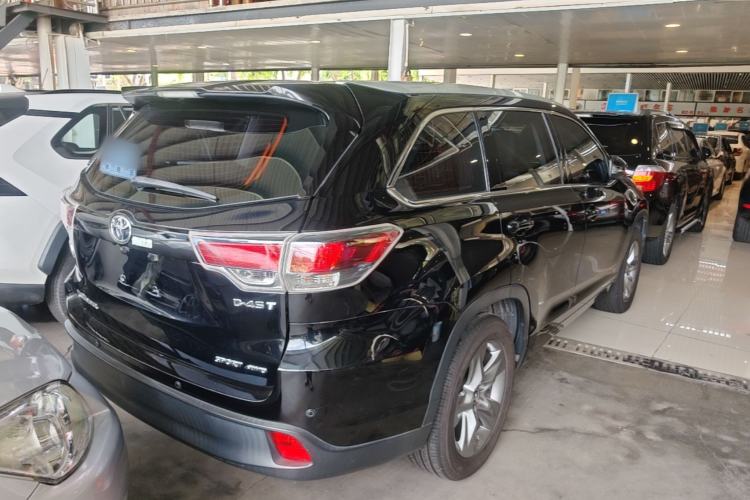 Used Toyota Highlander 2017 2.0T Four-Wheel Drive Luxury Edition 7 Seats Rear Right 45 Deg
