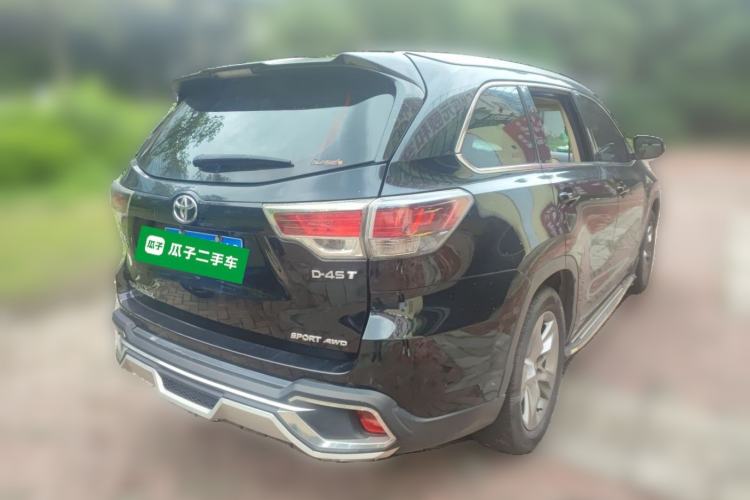 Used Toyota Highlander 2017 2.0T Four-Wheel Drive Luxury Edition 7 Seats Rear Right 45 Deg