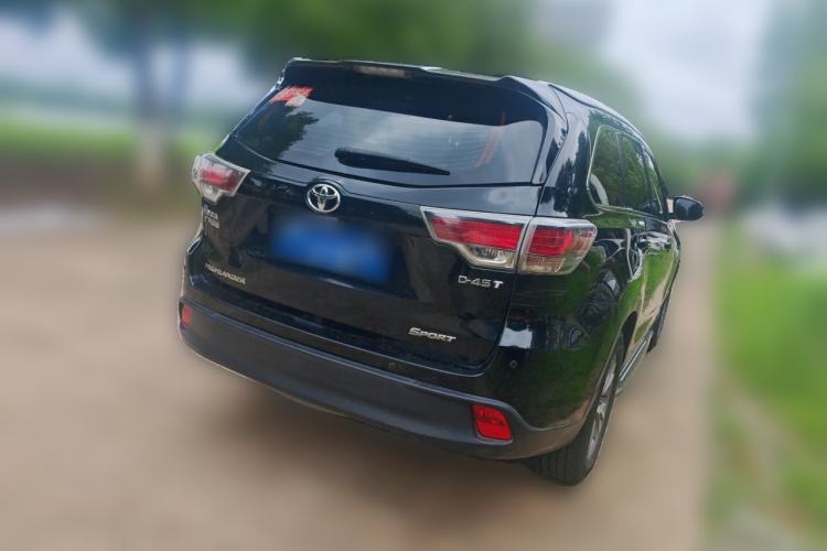 Used Toyota Highlander 2017 2.0T Two-Wheel Drive Elite Edition 5 Seats Rear Right 45 Deg