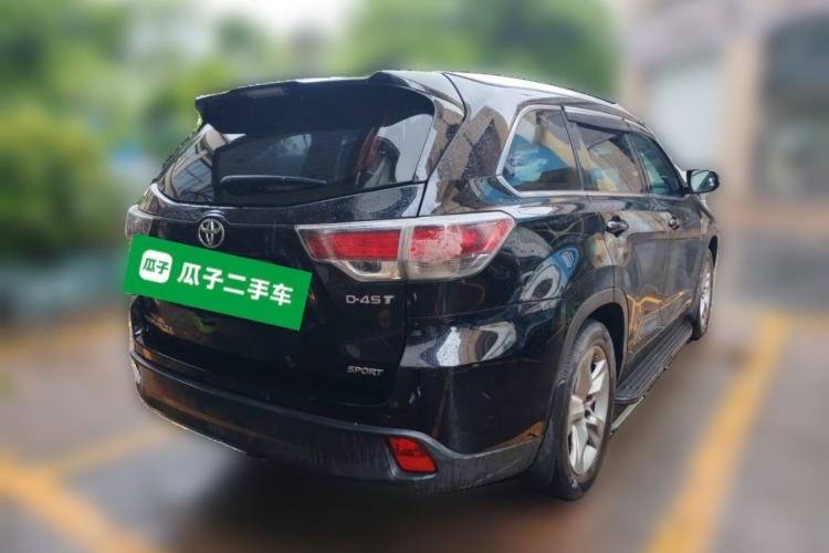 Used Toyota Highlander 2017 2.0T Two-Wheel Drive Luxury Edition 7 Seats Rear Right 45 Deg