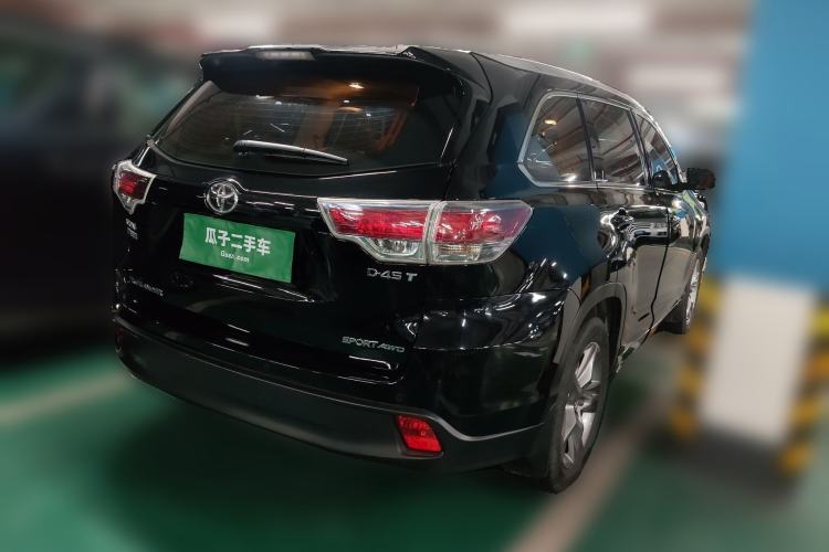 Used Toyota Highlander 2017 2.0T Four-Wheel Drive Luxury Edition 7 Seats Rear Right 45 Deg