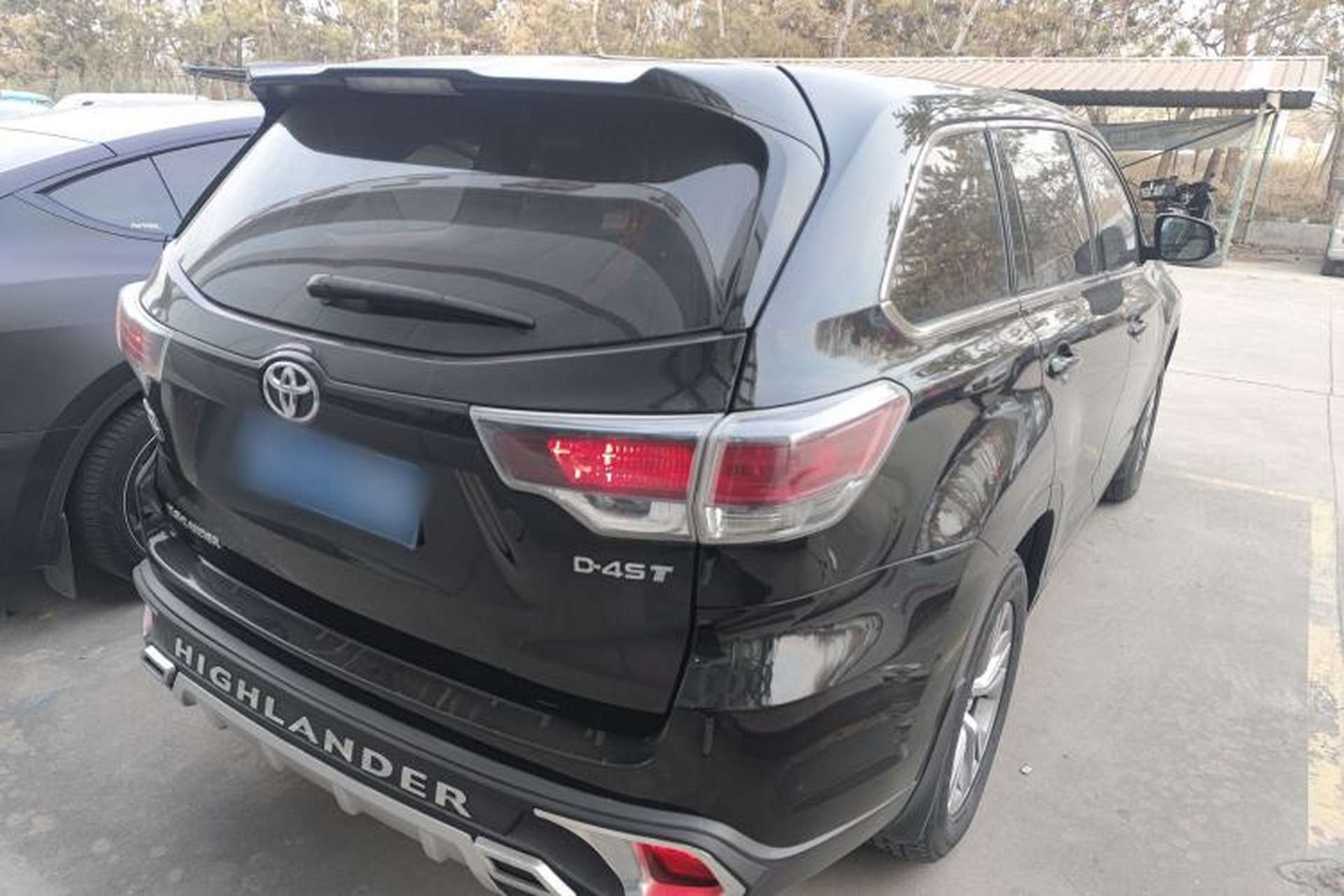 Used Toyota Highlander 2017 2.0T Two-Wheel Drive Elite Edition 5 Seats Rear Right 45 Deg