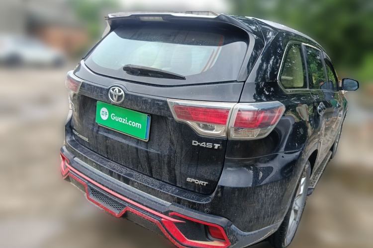 Used Toyota Highlander 2017 2.0T Two-Wheel Drive Luxury Edition 7 Seats Rear Right 45 Deg