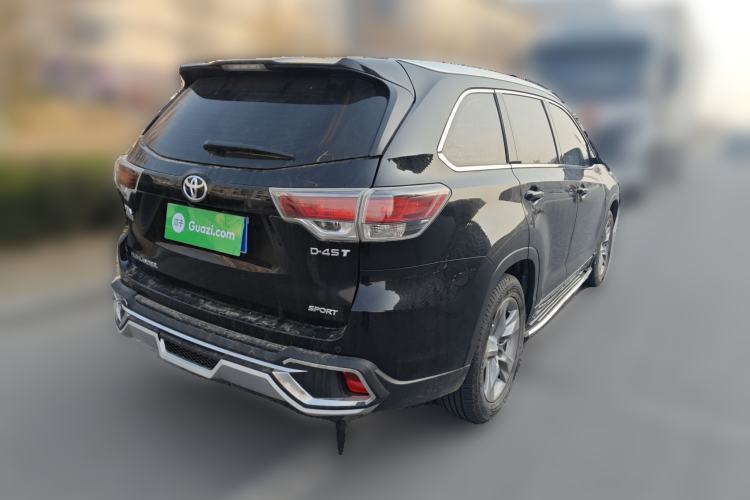 Used Toyota Highlander 2017 2.0T Four-Wheel Drive Luxury Edition 7 Seats Rear Right 45 Deg