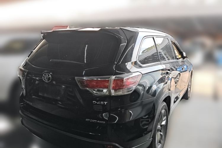 Used Toyota Highlander 2017 2.0T Four-Wheel Drive Luxury Edition 7 Seats Rear Right 45 Deg
