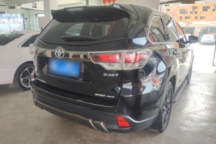 Used Toyota Highlander 2017 2.0T Four-Wheel Drive Black Edition Limited Model Rear Right 45 Deg