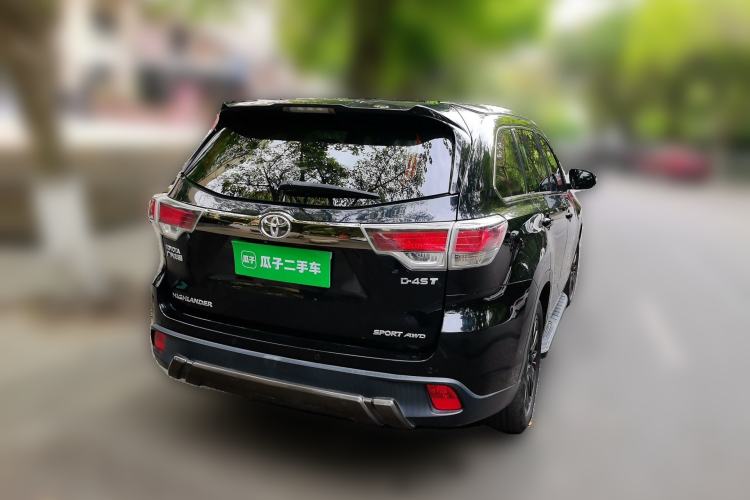 Used Toyota Highlander 2017 2.0T Four-Wheel Drive Black Edition Limited Model Rear Right 45 Deg