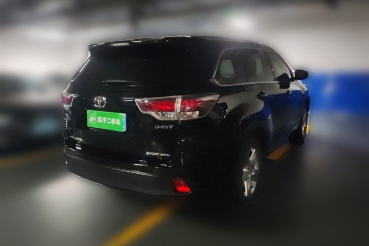 Used Toyota Highlander 2017 2.0T Four-Wheel Drive Luxury Edition 7 Seats Rear Right 45 Deg