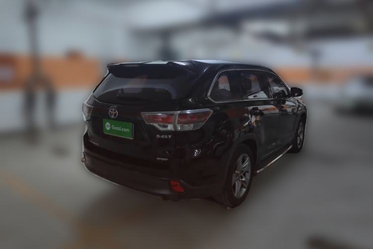 Used Toyota Highlander 2017 2.0T Two-Wheel Drive Luxury Edition 7 Seats Rear Right 45 Deg
