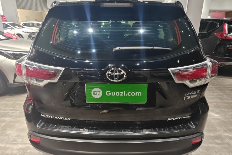 Used Toyota Highlander 2017 2.0T Four-Wheel Drive Luxury Edition 7 Seats Rear