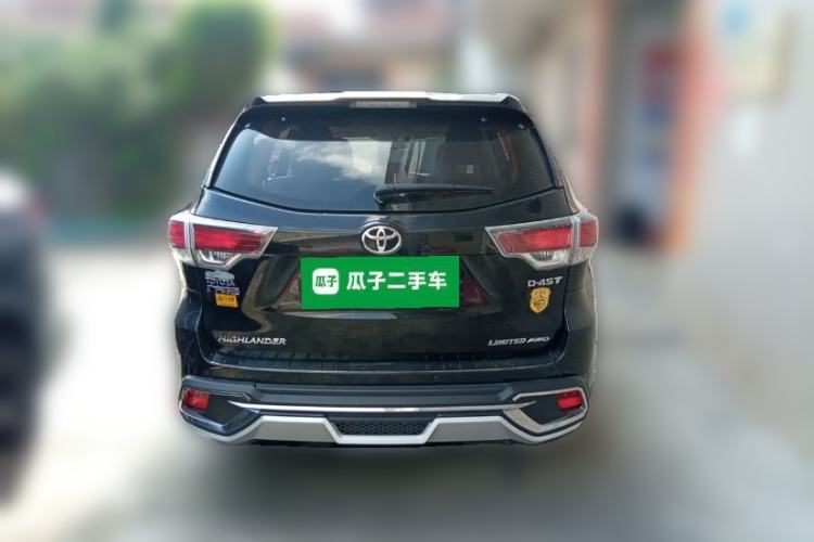 Used Toyota Highlander 2017 2.0T Four-Wheel Drive Ultimate Edition 7 Seats Rear