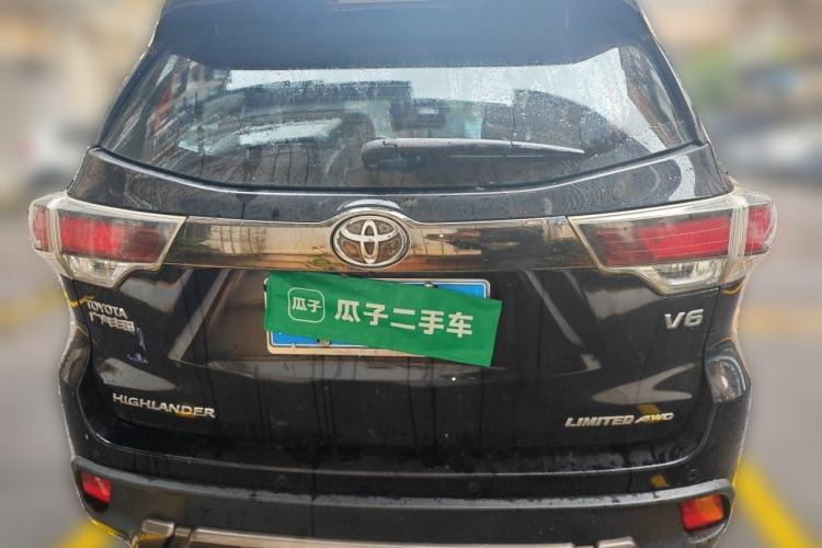Used Toyota Highlander 2017 2.0T Four-Wheel Drive Black Edition Limited Model Rear