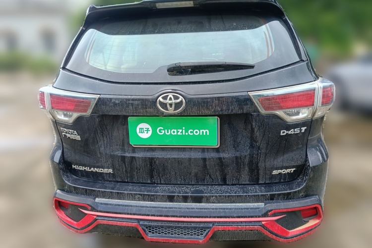 Used Toyota Highlander 2017 2.0T Two-Wheel Drive Luxury Edition 7 Seats Rear