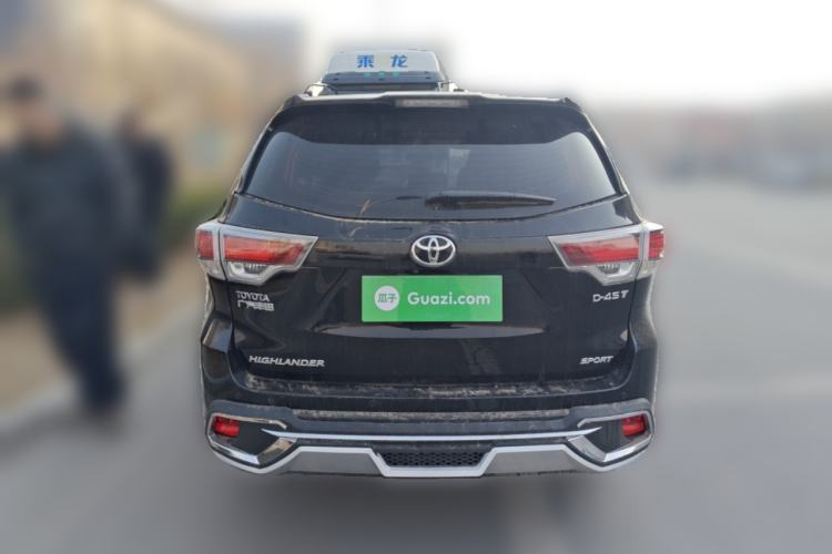 Used Toyota Highlander 2017 2.0T Four-Wheel Drive Luxury Edition 7 Seats Rear