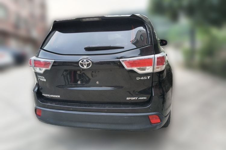 Used Toyota Highlander 2017 2.0T Four-Wheel Drive Luxury Edition 7 Seats Rear