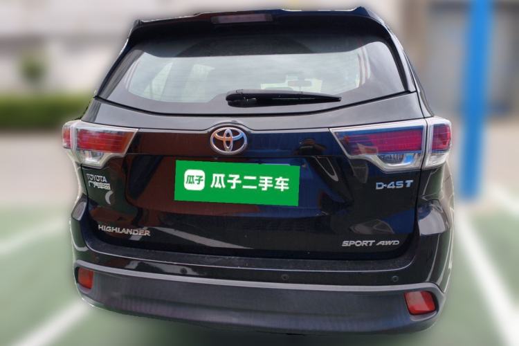 Used Toyota Highlander 2017 2.0T Four-Wheel Drive Luxury Edition 7 Seats Rear