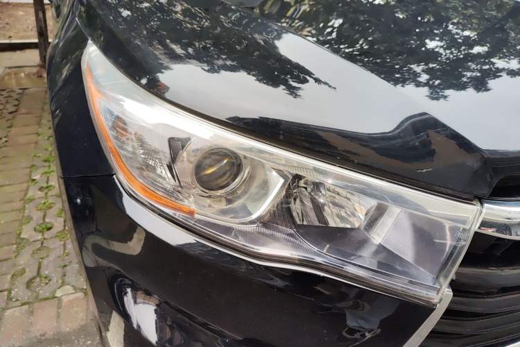 Used Toyota Highlander 2017 2.0T Two-Wheel Drive Elite Edition 5 Seats Right Front Headlight