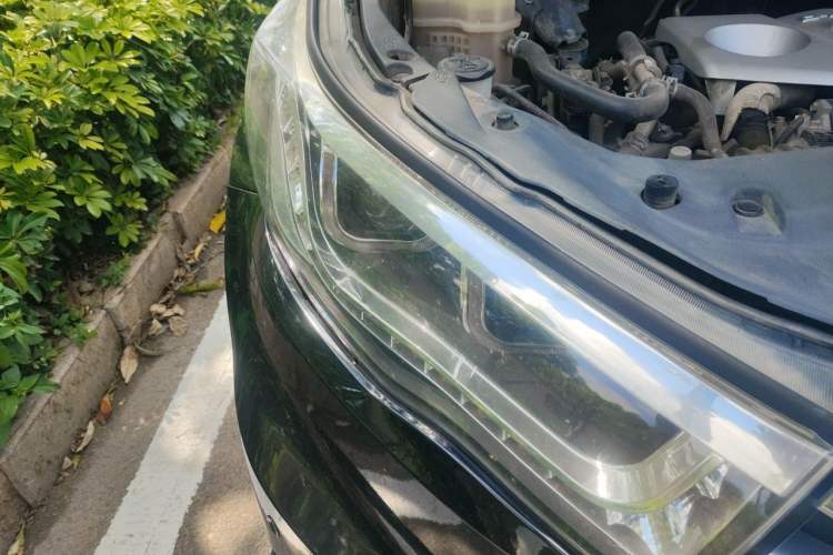 Used Toyota Highlander 2017 2.0T Four-Wheel Drive Luxury Edition 7 Seats Right Front Headlight
