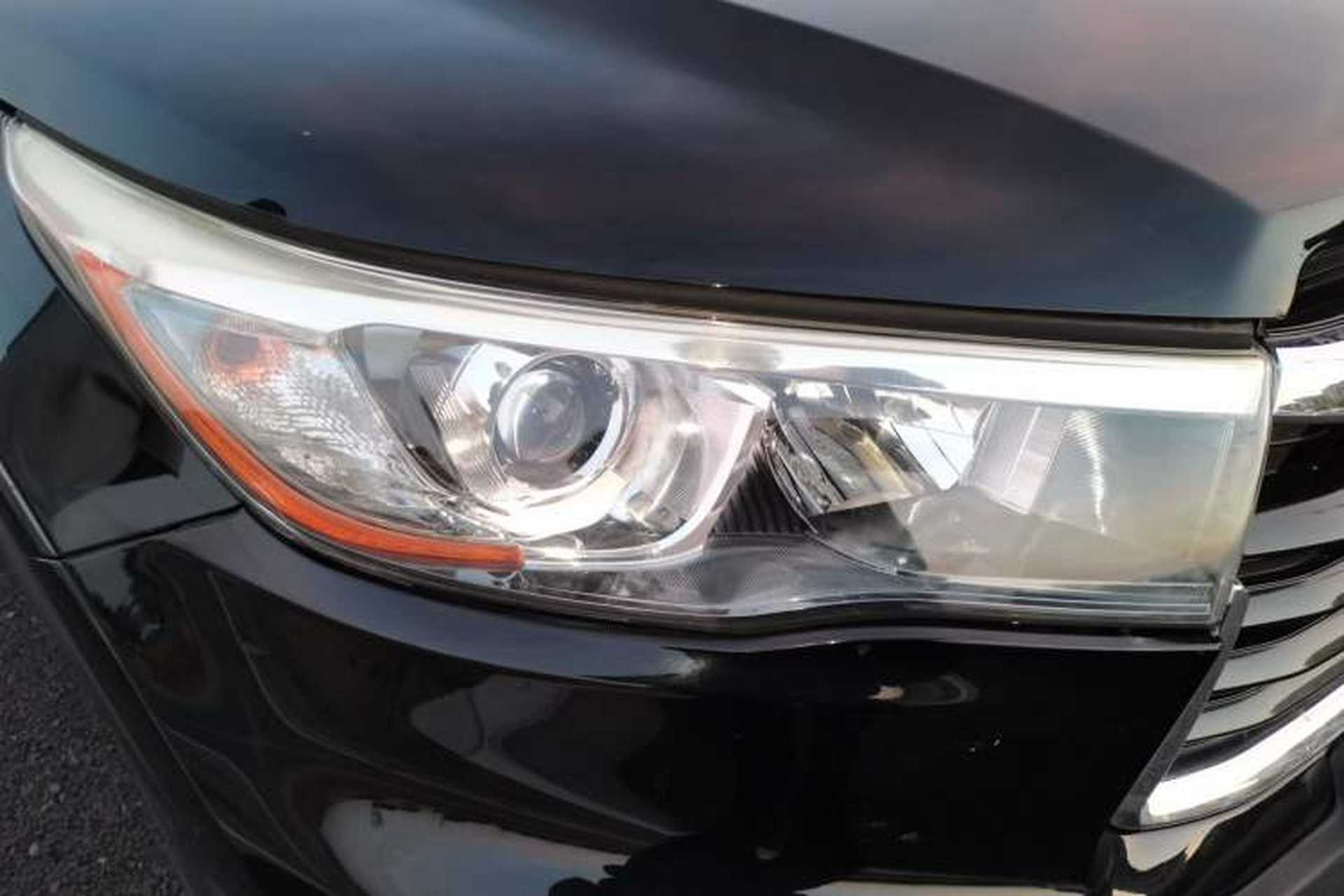 Used Toyota Highlander 2017 2.0T Four-Wheel Drive Elite Edition 7-Seater Right Front Headlight