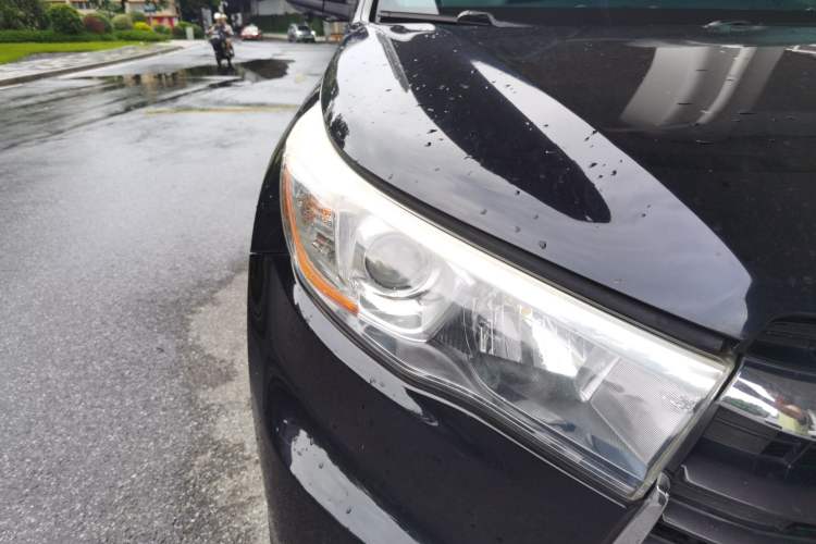 Used Toyota Highlander 2017 2.0T Two-Wheel Drive Luxury Edition 7 Seats Right Front Headlight