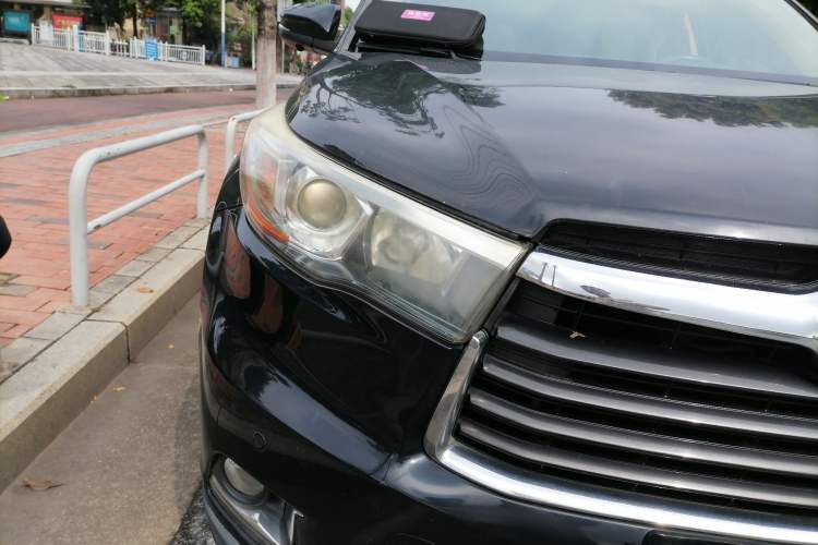 Used Toyota Highlander 2017 2.0T Four-Wheel Drive Luxury Edition 7 Seats Right Front Headlight